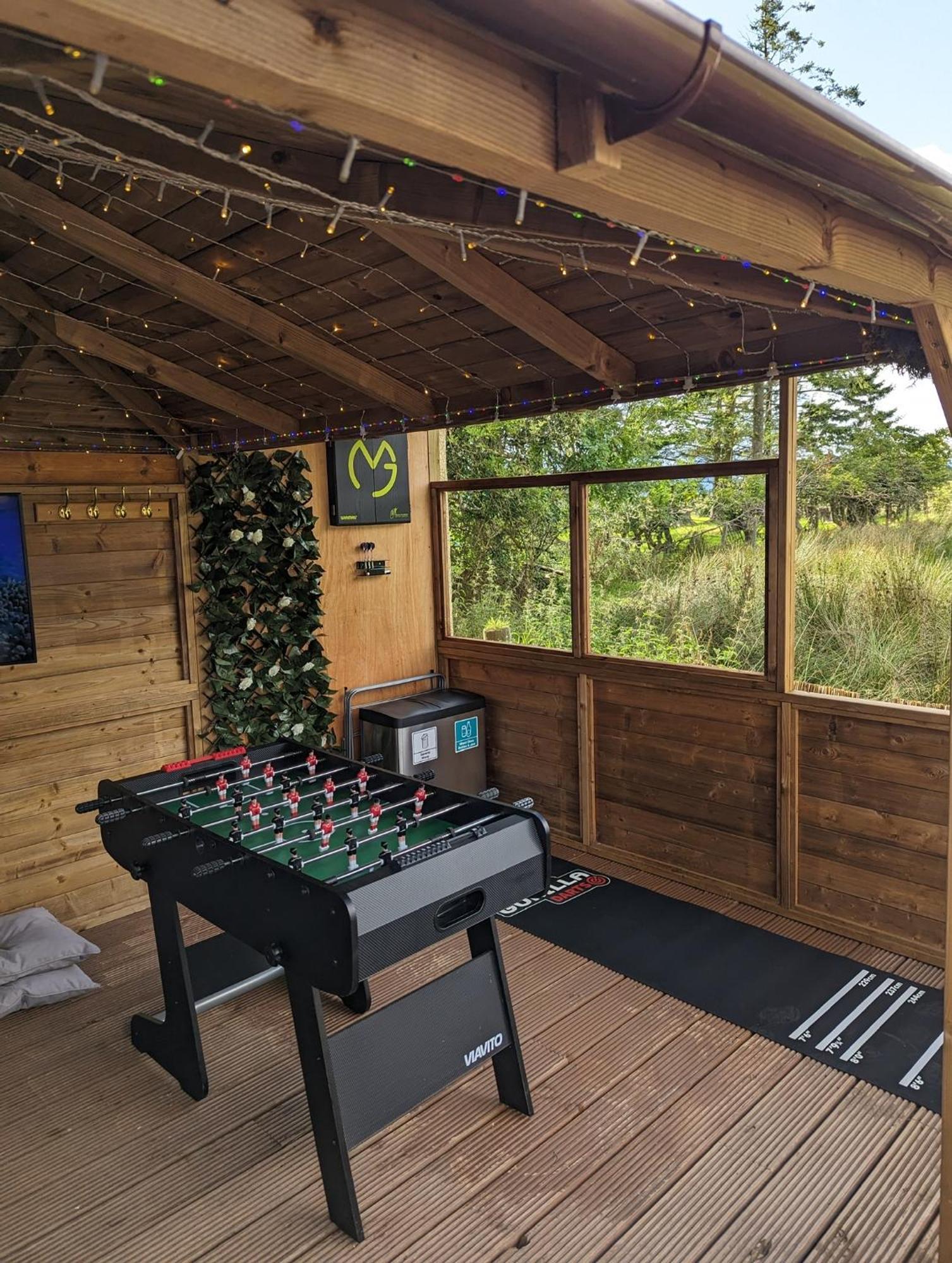 Finn Village "Mountain View Cottage" Private Garden, 9-Seater Hot Tub, Firepit & Pizza Stove Drymen Eksteriør bilde